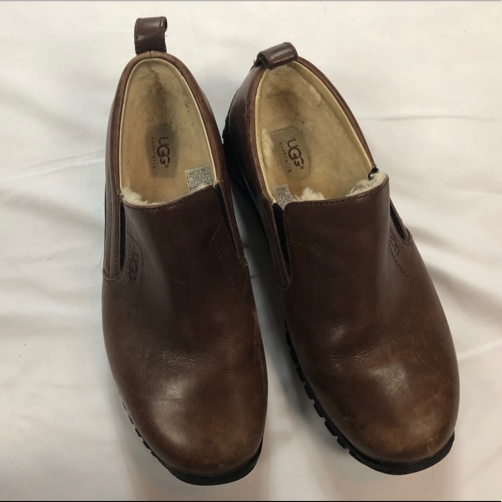 UGG Shoes with Fleece Lining